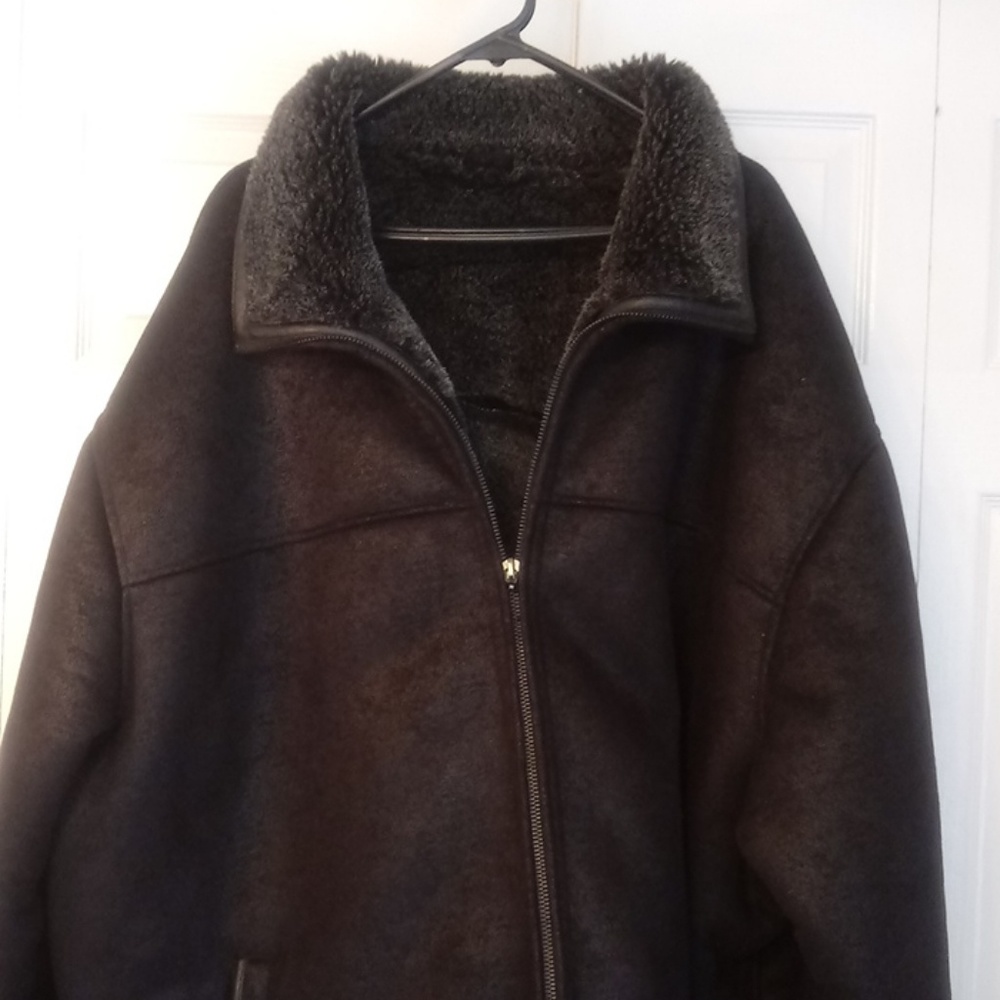 Coat - Picture 3 of 3